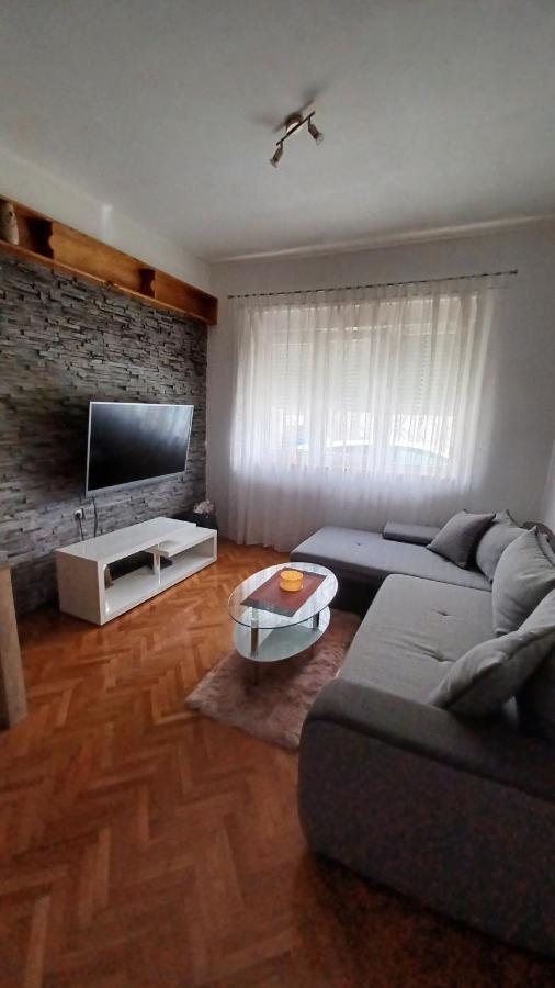 Apartmán Apartman Dora Pula Exteriér fotografie