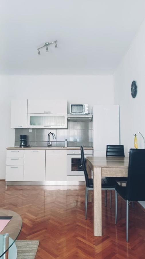 Apartmán Apartman Dora Pula Exteriér fotografie